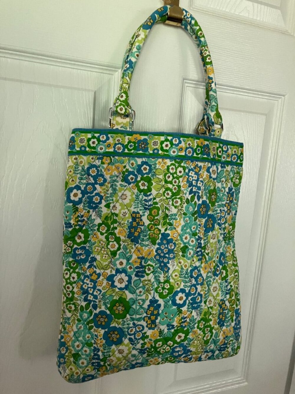 Vera Bradley Tall tote English Meadow pattern Green Blue Floral Quilted Bag